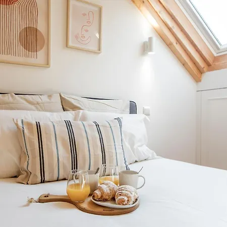 Bright 3br Flat W/ Ac In Center By Lovelystay * Porto