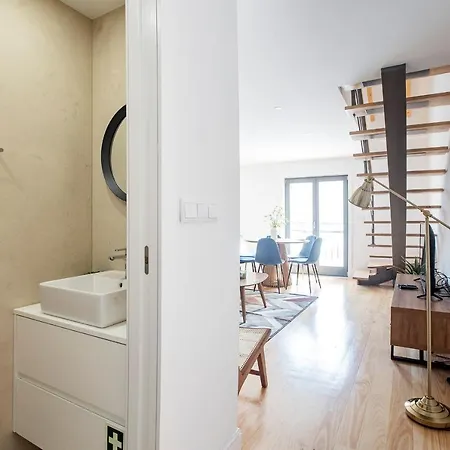Apartment Bright 3br Flat W/ Ac In Center By Lovelystay Porto